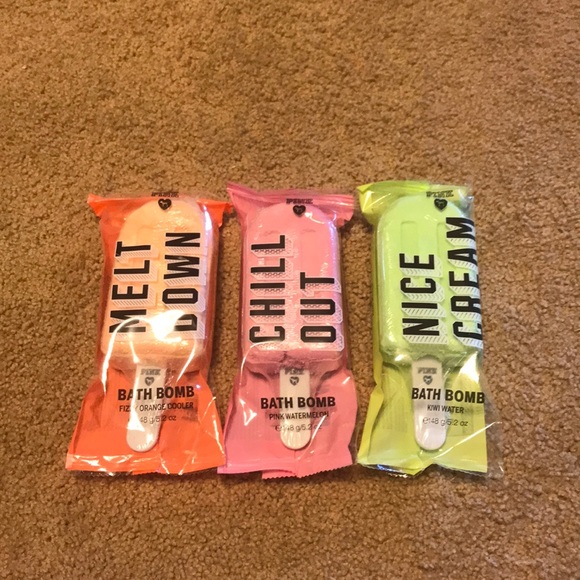 PINK Victoria's Secret Other - Bath Bombs